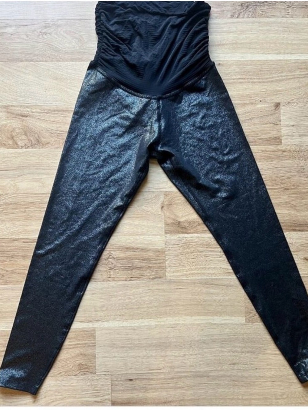 Beyond Yoga Beyond the Bump Maternity Leggings size Medium - Black Shimmer